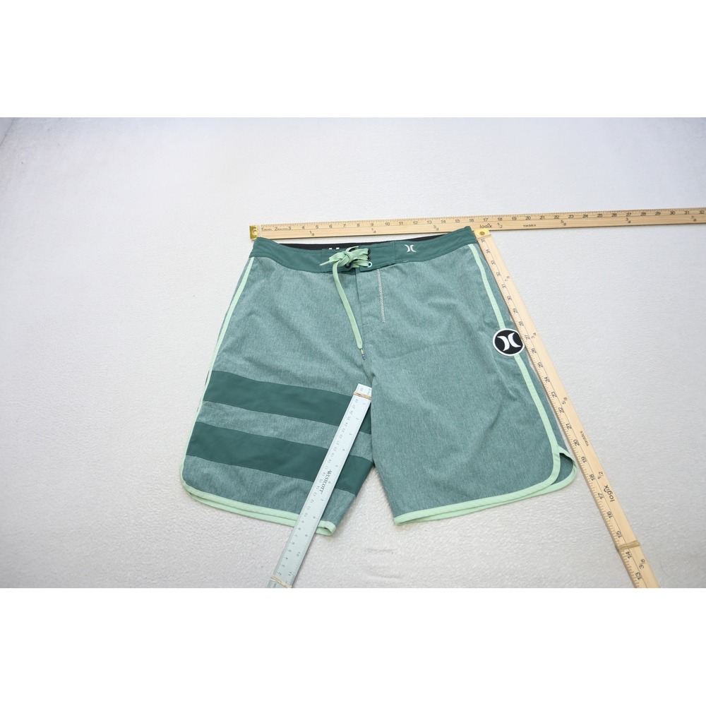 Hurley Phantom Board Shorts Mens 30 Teal‎ Green Striped Swim Trunks Excellent